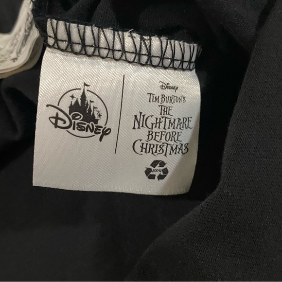 Disney jack and sally
NIGHTMARE BEFORE CHRISTMAS adult black cotton shirt size S - Picture 4 of 10
